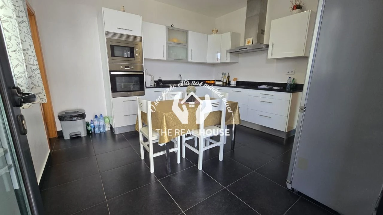 Moradia T3 para Venda em Imaculado Coração de Maria Foto 14