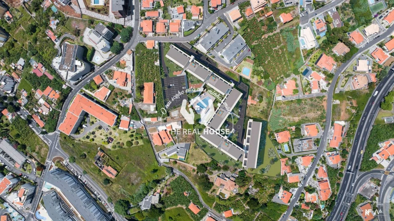 Apartamento T1 para Venda em São Martinho Foto 1