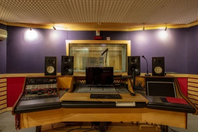 Loja para Venda em Algés, Linda-A-Velha e Cruz Quebrada-Dafundo