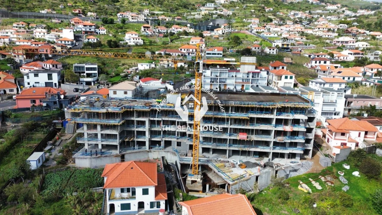 Apartamento T3 para Venda em Machico Foto 2