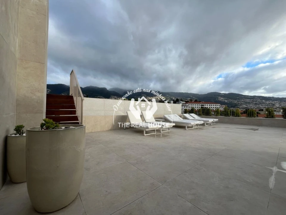 Apartamento T2 para Venda em São Martinho Foto 17