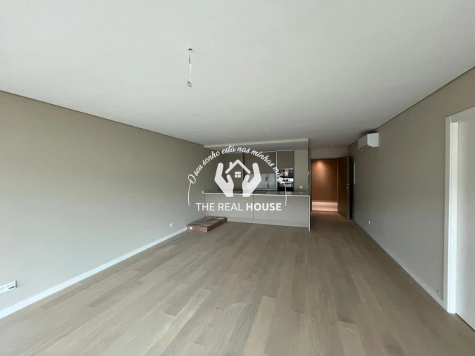 Apartamento T2 para Venda em São Martinho Foto 4