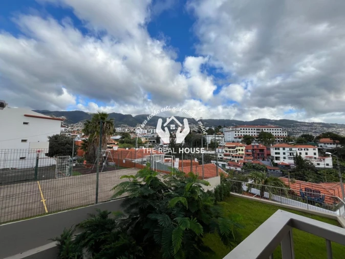 Apartamento T2 para Venda em São Martinho Foto 14