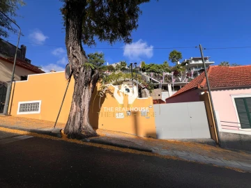 Moradia T3 para Venda em Funchal (Santa Luzia)
