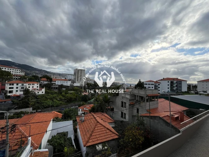 Apartamento T3 para Venda em São Martinho Foto 20