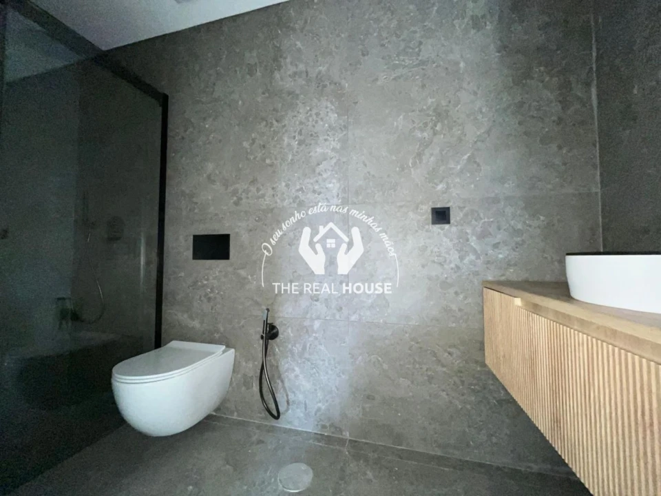 Apartamento T2 para Venda em São Martinho Foto 13