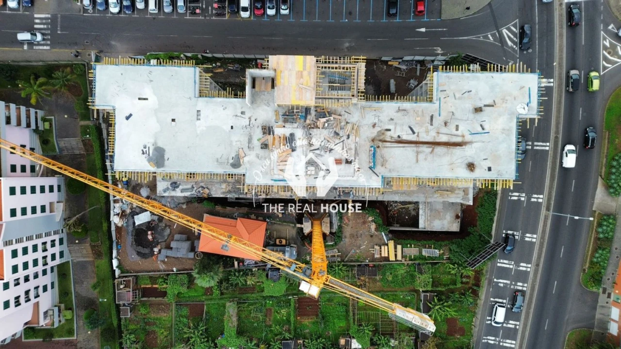 Apartamento T2 para Venda em São Martinho Foto 2