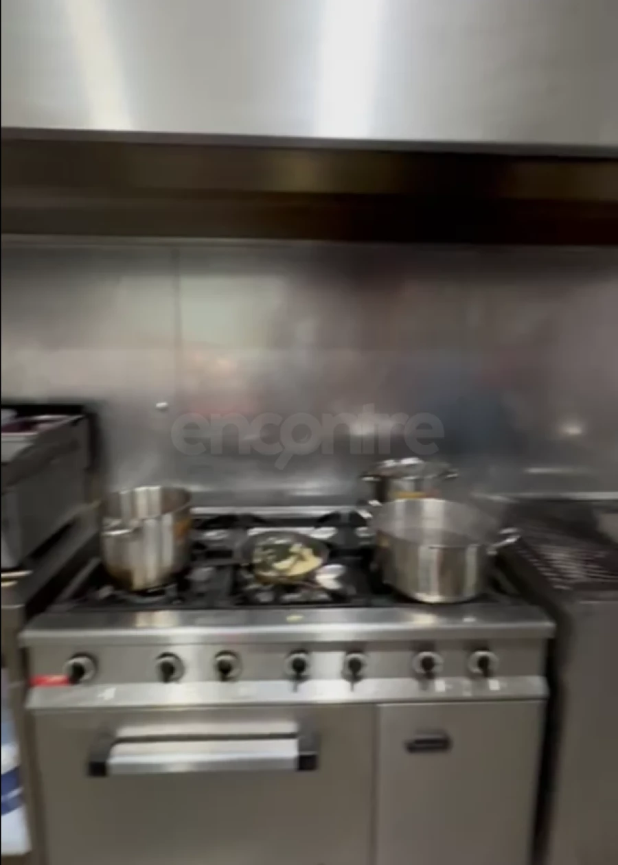 Loja para Trespasse em Rio de Mouro Foto 14