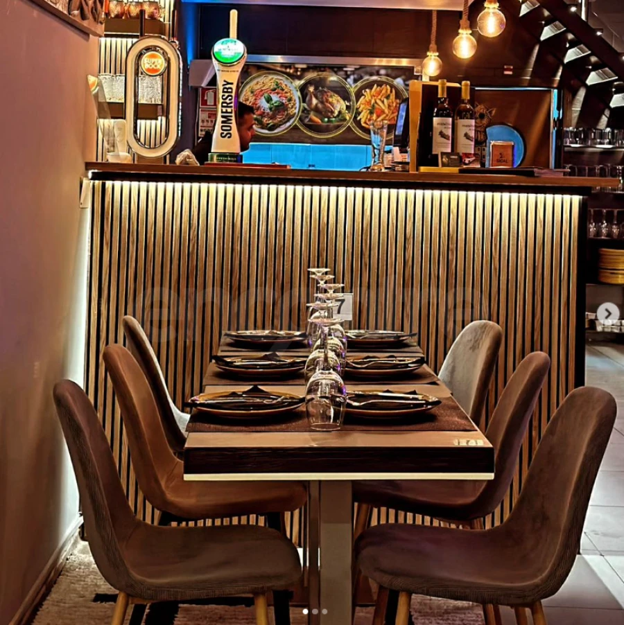 Loja para Trespasse em Rio de Mouro Foto 11