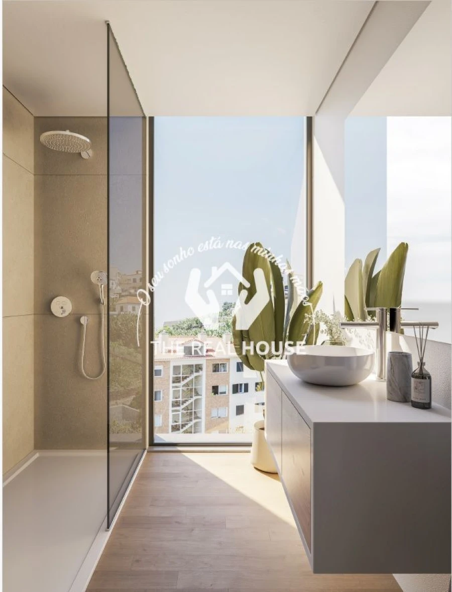 Apartamento T2 para Venda em Camara de Lobos Foto 9