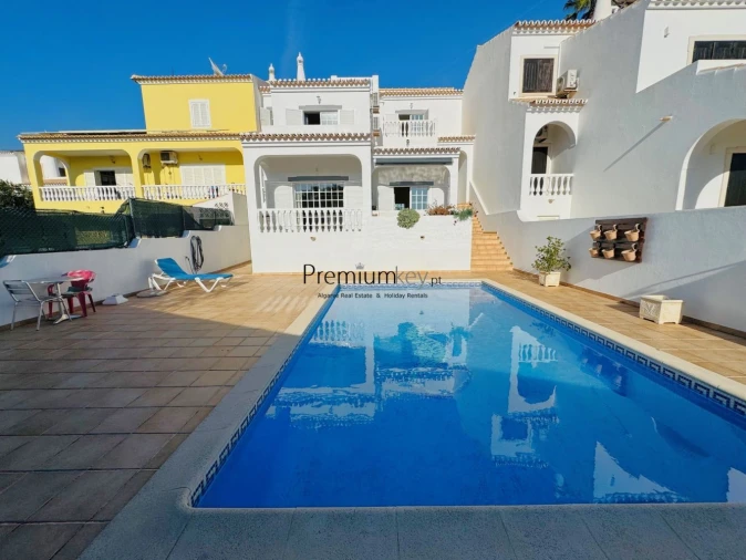 Moradia T4 para Venda em Albufeira e Olhos de Água Foto 41