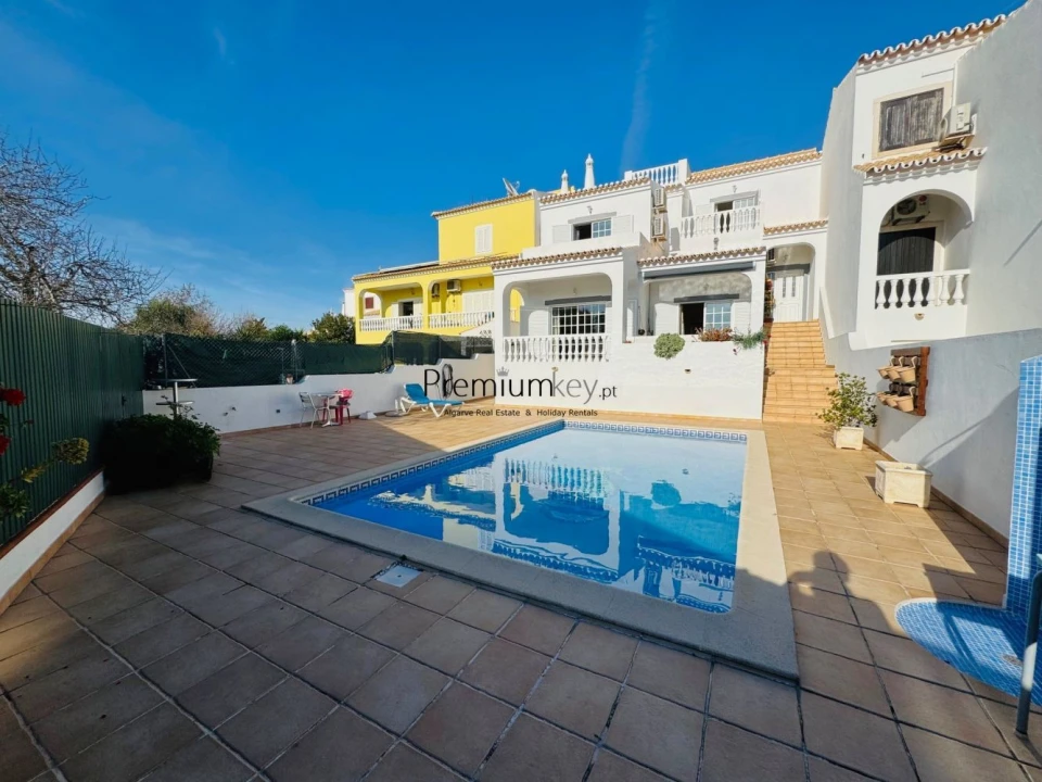 Moradia T4 para Venda em Albufeira e Olhos de Água Foto 42
