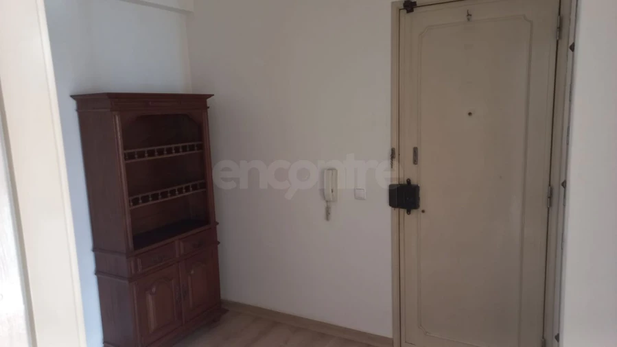 Apartamento T2 para Arrendamento em Odivelas Foto 12