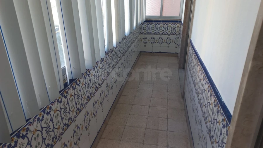 Apartamento T2 para Arrendamento em Odivelas Foto 5