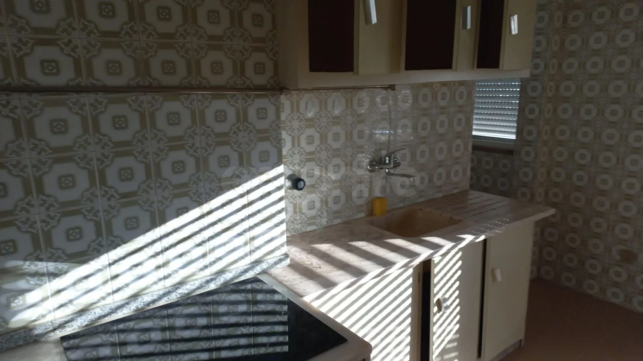 Apartamento T2 para Arrendamento em Odivelas Foto 8