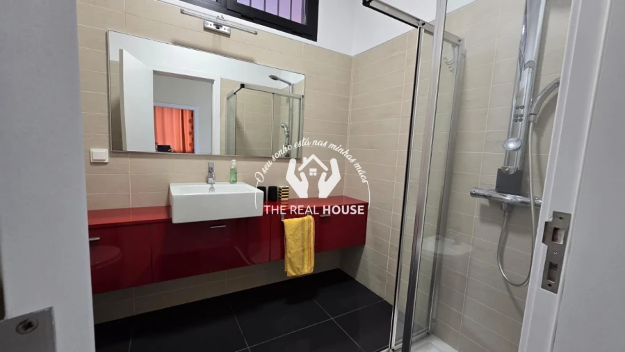 Moradia T3 para Venda em Monte Foto 37