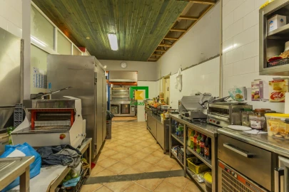 Loja para Venda em Curral das Freiras