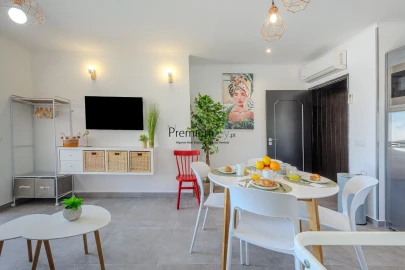 Apartamento T1 para Venda em Albufeira e Olhos de Água