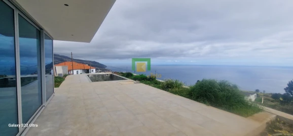 Moradia T3 para Venda em Prazeres