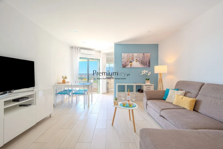 Apartamento T1 para Venda em Guia Foto 8