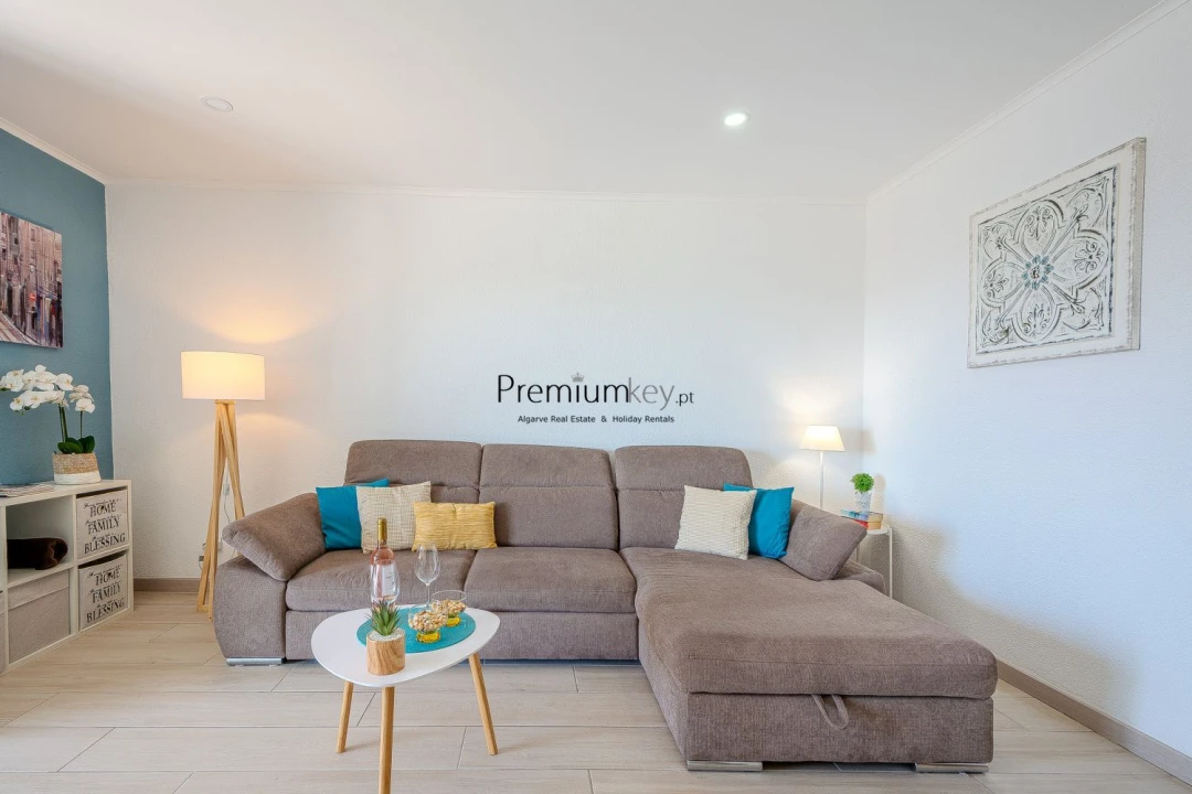 Apartamento T1 para Venda em Guia Foto 13