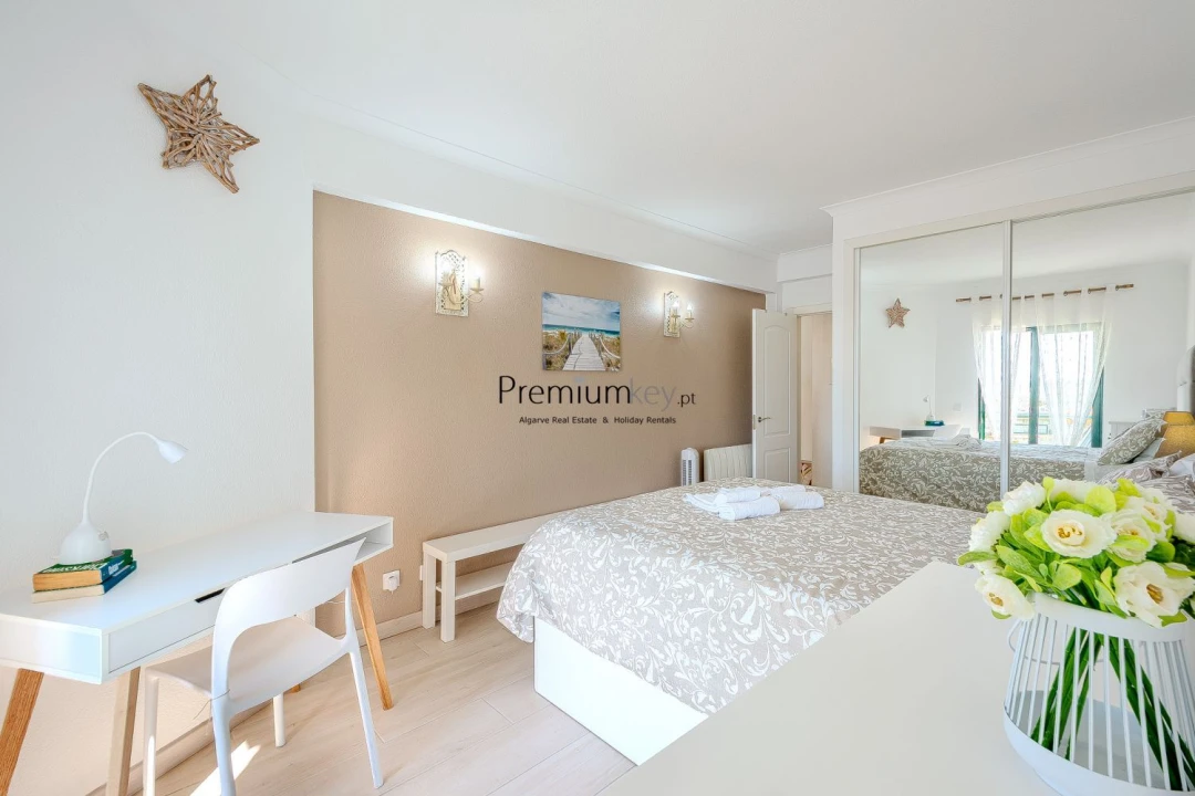 Apartamento T1 para Venda em Guia Foto 26