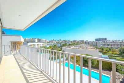 Moradia T3 para Venda em Albufeira e Olhos de Água