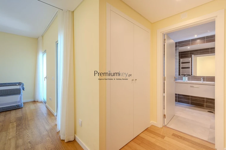 Moradia T3 para Venda em Albufeira e Olhos de Água Foto 28