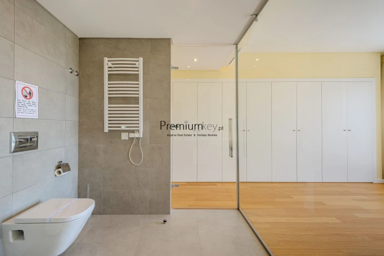 Moradia T3 para Venda em Albufeira e Olhos de Água Foto 40
