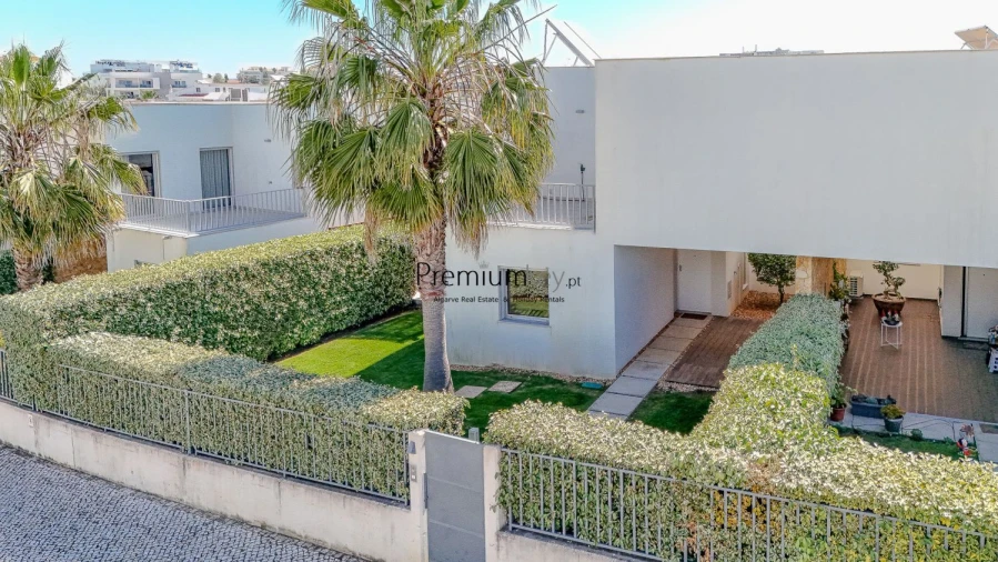 Moradia T3 para Venda em Albufeira e Olhos de Água Foto 44