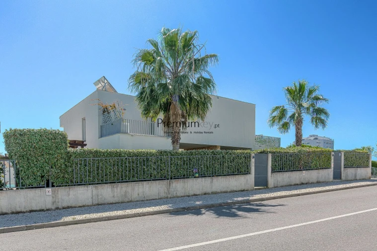 Moradia T3 para Venda em Albufeira e Olhos de Água Foto 48