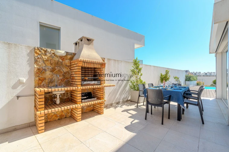 Moradia T3 para Venda em Albufeira e Olhos de Água Foto 7