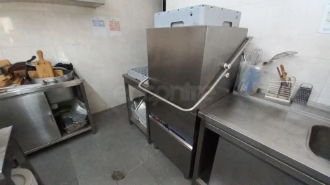 Loja para Trespasse em Alverca do Ribatejo e Sobralinho