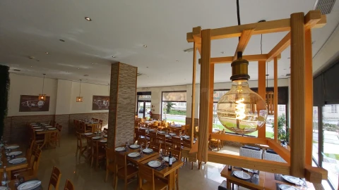 Loja para Trespasse em Alverca do Ribatejo e Sobralinho