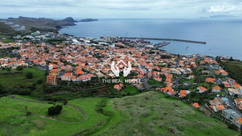 Terreno para Venda em Caniçal