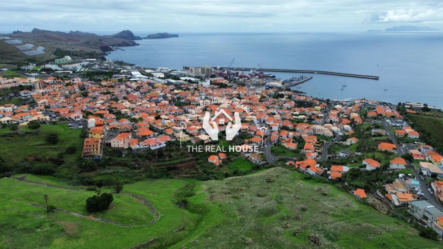 Terreno para Venda em Caniçal