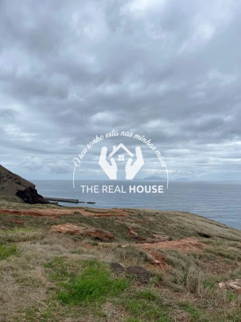 Terreno para Venda em Caniçal