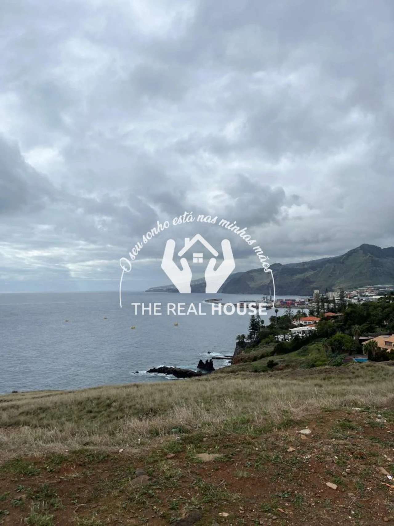 Terreno para Venda em Caniçal Foto 8