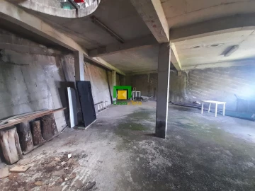 Terreno para Venda em Camara de Lobos