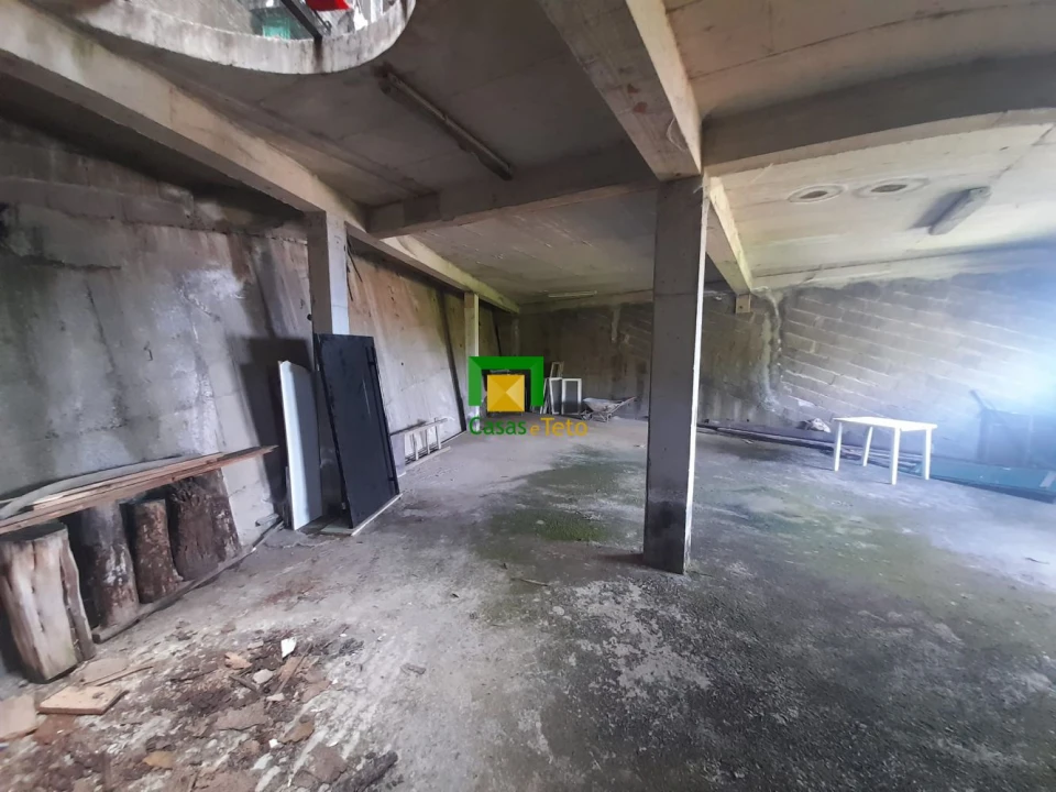 Terreno para Venda em Camara de Lobos Foto 6