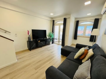 Moradia T3 para Venda em Albufeira e Olhos de Água