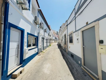 Moradia T3 para Venda em Albufeira e Olhos de Água