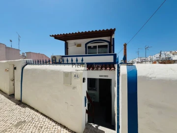 Moradia T3 para Venda em Albufeira e Olhos de Água