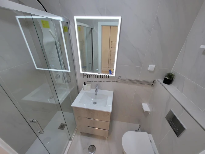 Moradia T3 para Venda em Albufeira e Olhos de Água Foto 16