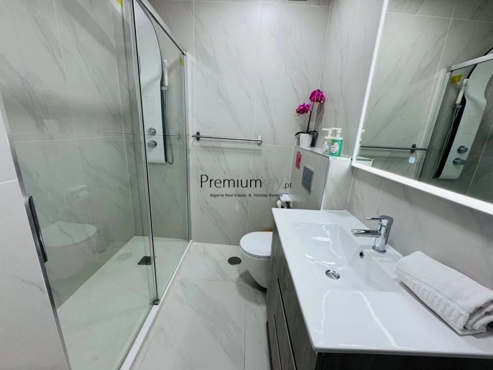 Moradia T3 para Venda em Albufeira e Olhos de Água Foto 38