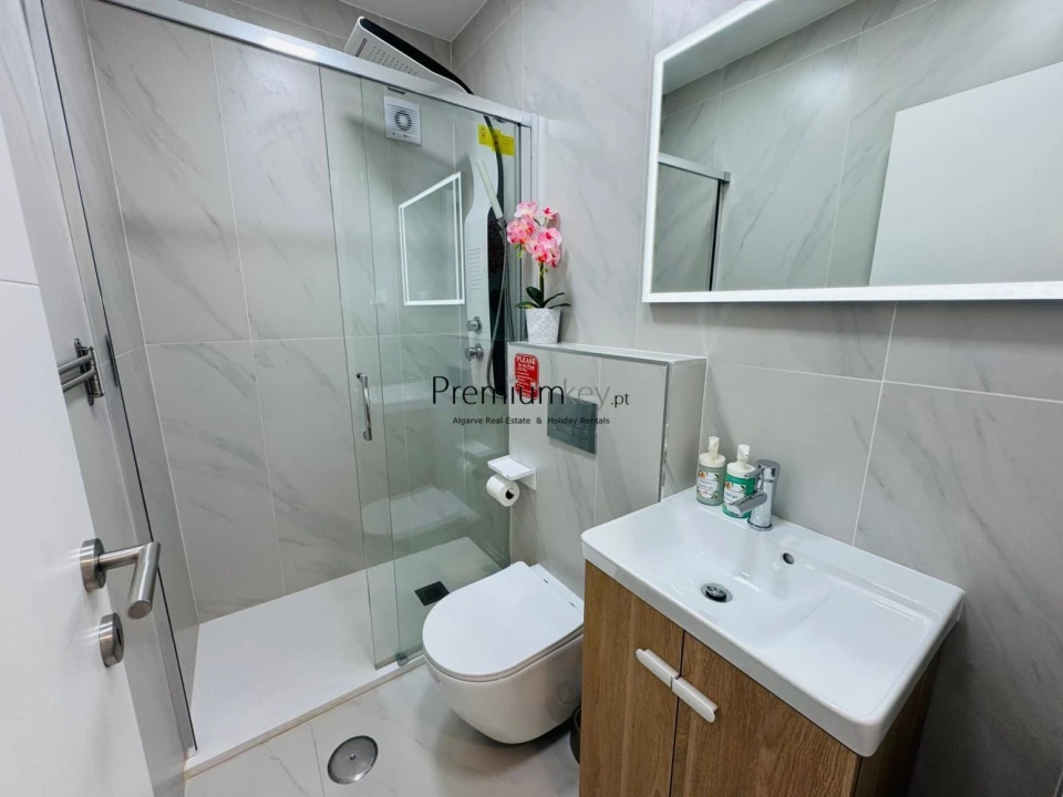 Moradia T3 para Venda em Albufeira e Olhos de Água Foto 33