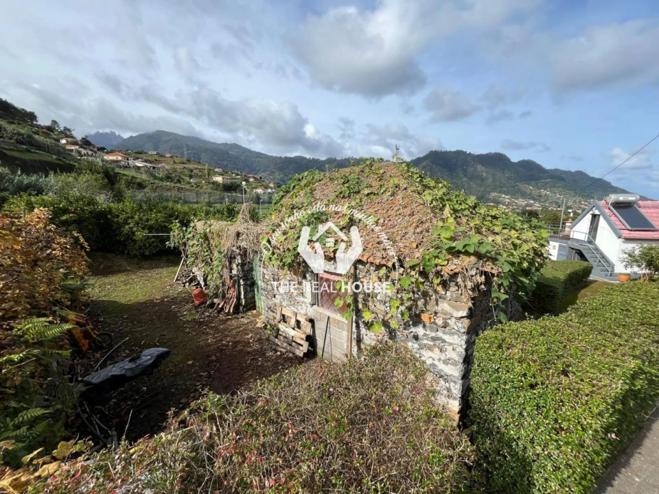 Terreno para Venda em Porto da Cruz Foto 18