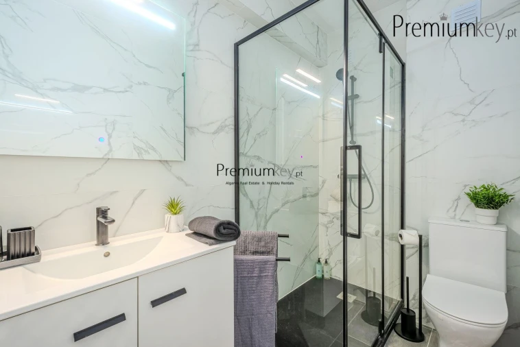 Apartamento T1 para Venda em Albufeira e Olhos de Água Foto 26