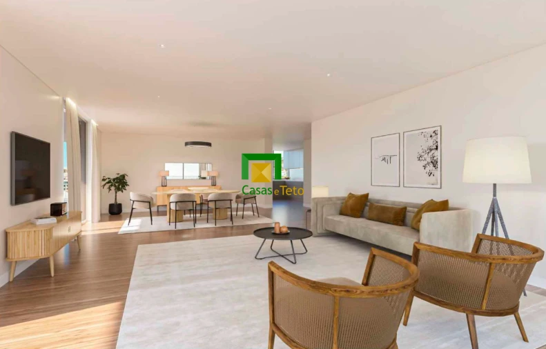 Apartamento T4 para Venda em Funchal (Santa Luzia) Foto 2