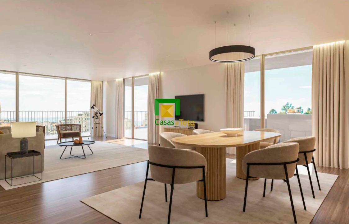 Apartamento T4 para Venda em Funchal (Santa Luzia) Foto 1